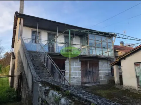 Casa en Pereiro de Aguiar (O)