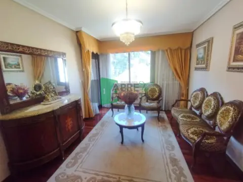 Chalet en Ourense