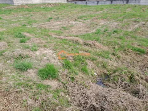 Terreno en Carballiño (O)