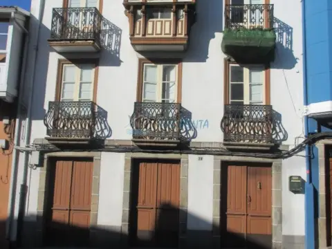 Casa a calle de Saavedra Meneses