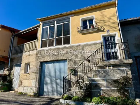Casa en Parada de Sil