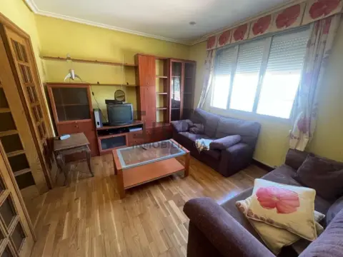 Piso en calle de Alexandre Bóveda