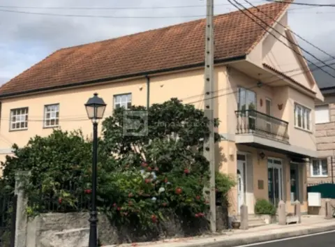 Casa en Lobios