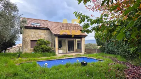 Chalet en calle Urgal