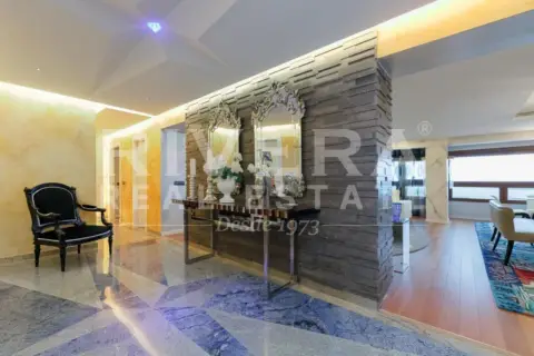 Piso en Avenida das Camelias