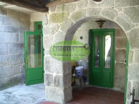 Casas y chalets en Leiro, Ourense - pisos.com