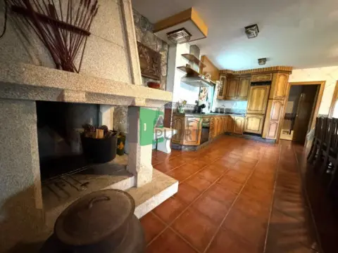 Chalet en Pereiro de Aguiar (O)