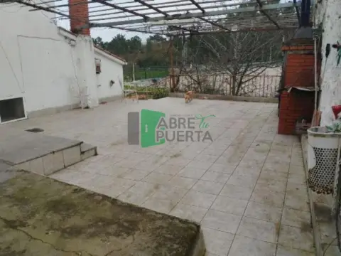 Casa en San Cibrao Das Viñas