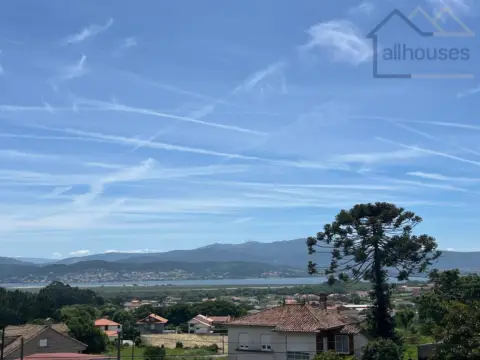 Casa en Guarda (A)
