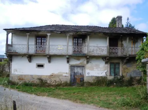 Casa en Monfero