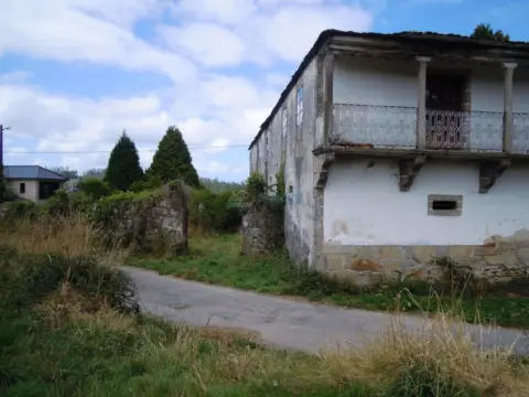 Casa en Monfero