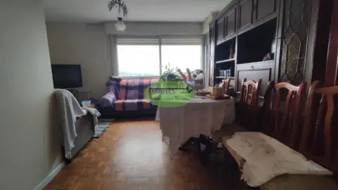 Piso en Carballiño (O)