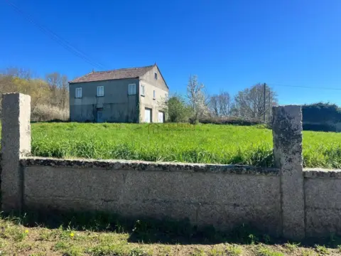 Casa en Pereiro de Aguiar (O)