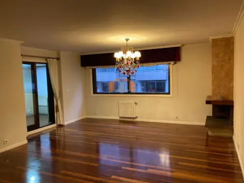 Piso en Plaza Elíptica-O Castro