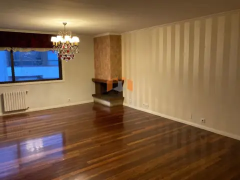 Piso en Plaza Elíptica-O Castro