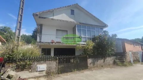 Casa en Esgos