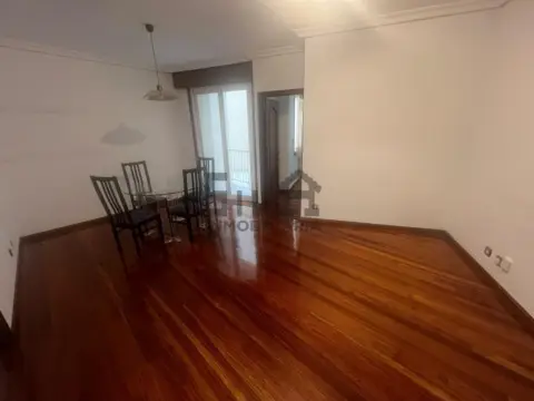 Apartamento en calle Bedoya