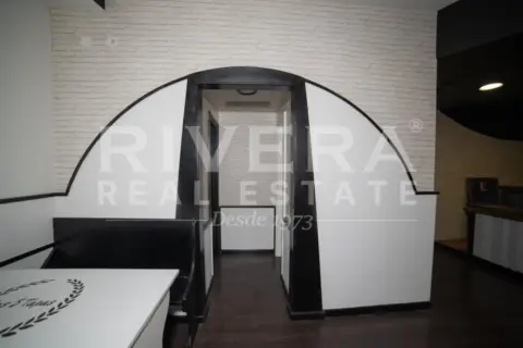 Local comercial en Plaza América