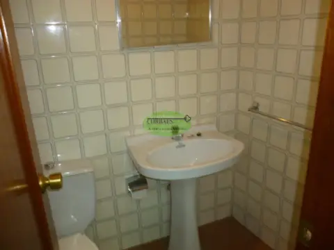 Oficina en Ourense