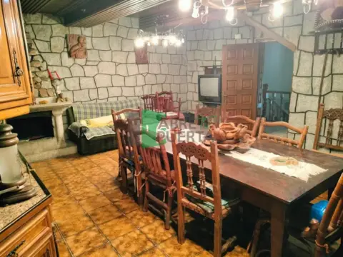Casa en Coles