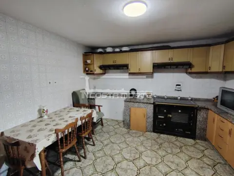 Casa en Aldea de Tella