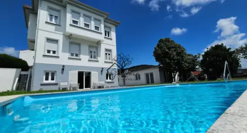 Casa en Neda