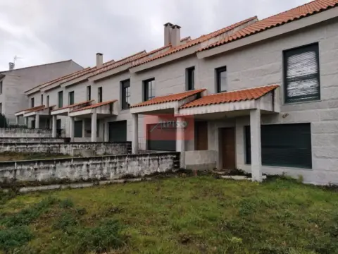 Casa adosada en calle de Curros Enríquez