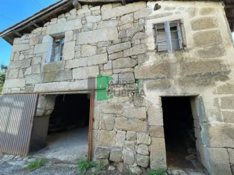Casa en Pereiro de Aguiar (O)