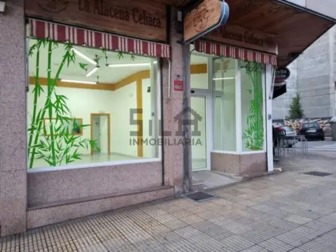 Local comercial en calle de Ervedelo