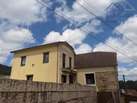 Casa en calle Barrio Cabadiña