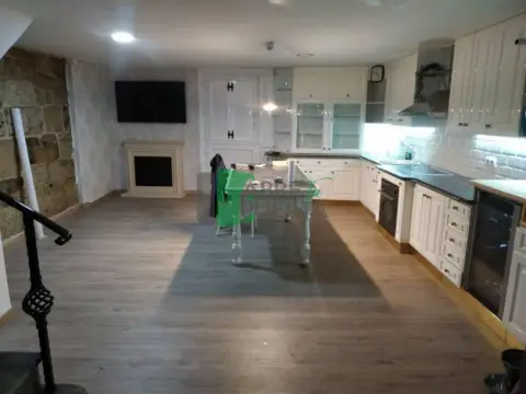 Casa en Carballiño (O)