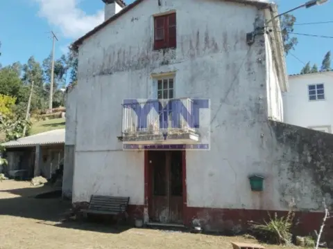 Casa en Neda