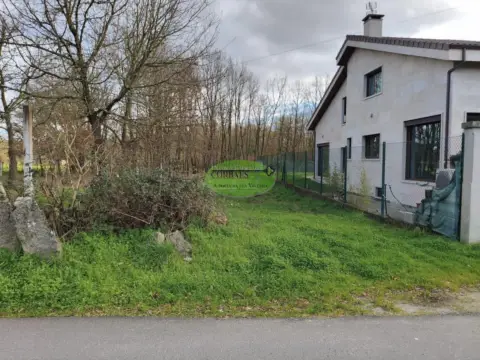 Terreno en San Cibrao Das Viñas