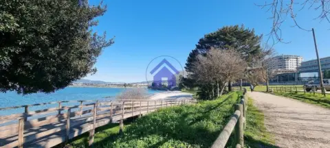 Apartamento en Alcabre-Navia-Samil