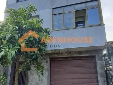Casa en Carballiño (O)