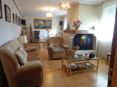 Chalet en calle Canto Parra