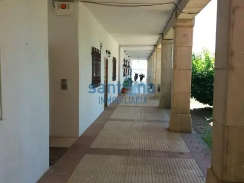 Apartamento en Mansilla de Las Mulas