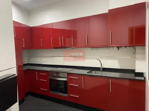Apartamento en calle de Emilia Pardo Bazán
