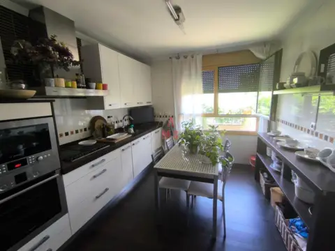 Casa pareada en calle de los Picones