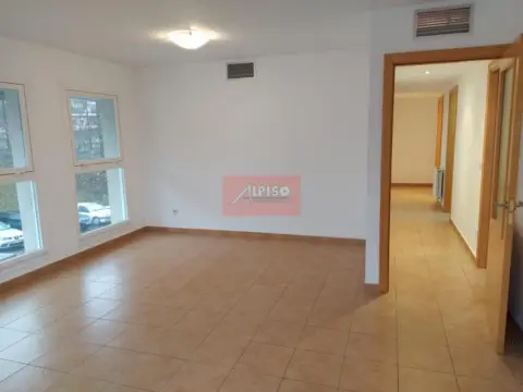 Piso – Ourense Capital