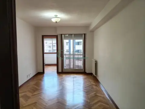 Piso en Arenal-Centro in Centro-Areal (Distrito Casco Urbano. Vigo) · Vigo