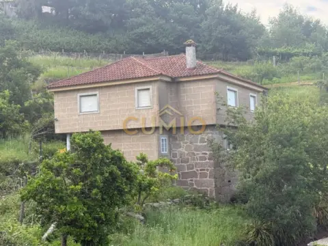 Casa en Cerdedo