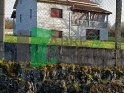 Chalet en Amoeiro