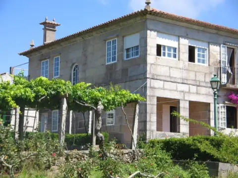 Casa en Bajada a la Praia