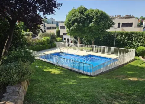 Casa adosada en calle Joaquín Lorenzo
