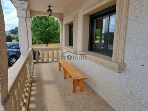 Casa en Abegondo