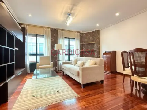 Piso en calle Doctor Carlos Colmeiro Laforet