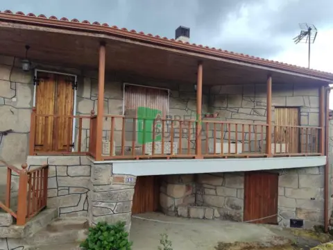 Casa en Nogueira de Ramuín