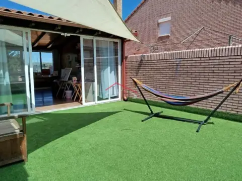 Casa adosada en Villaquilambre