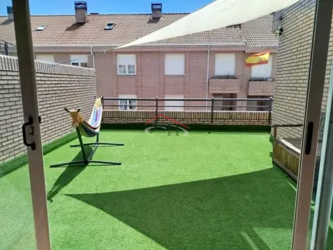 Casa adosada en Villaquilambre